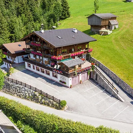 Bergwald Apartment *