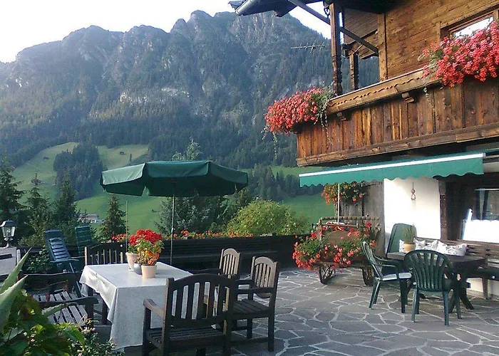 Bergwald アパート アルプバッハ